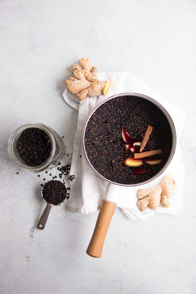 The one elderberry syrup recipe for cold and flu season: Wholefully's recipe has everything you need!