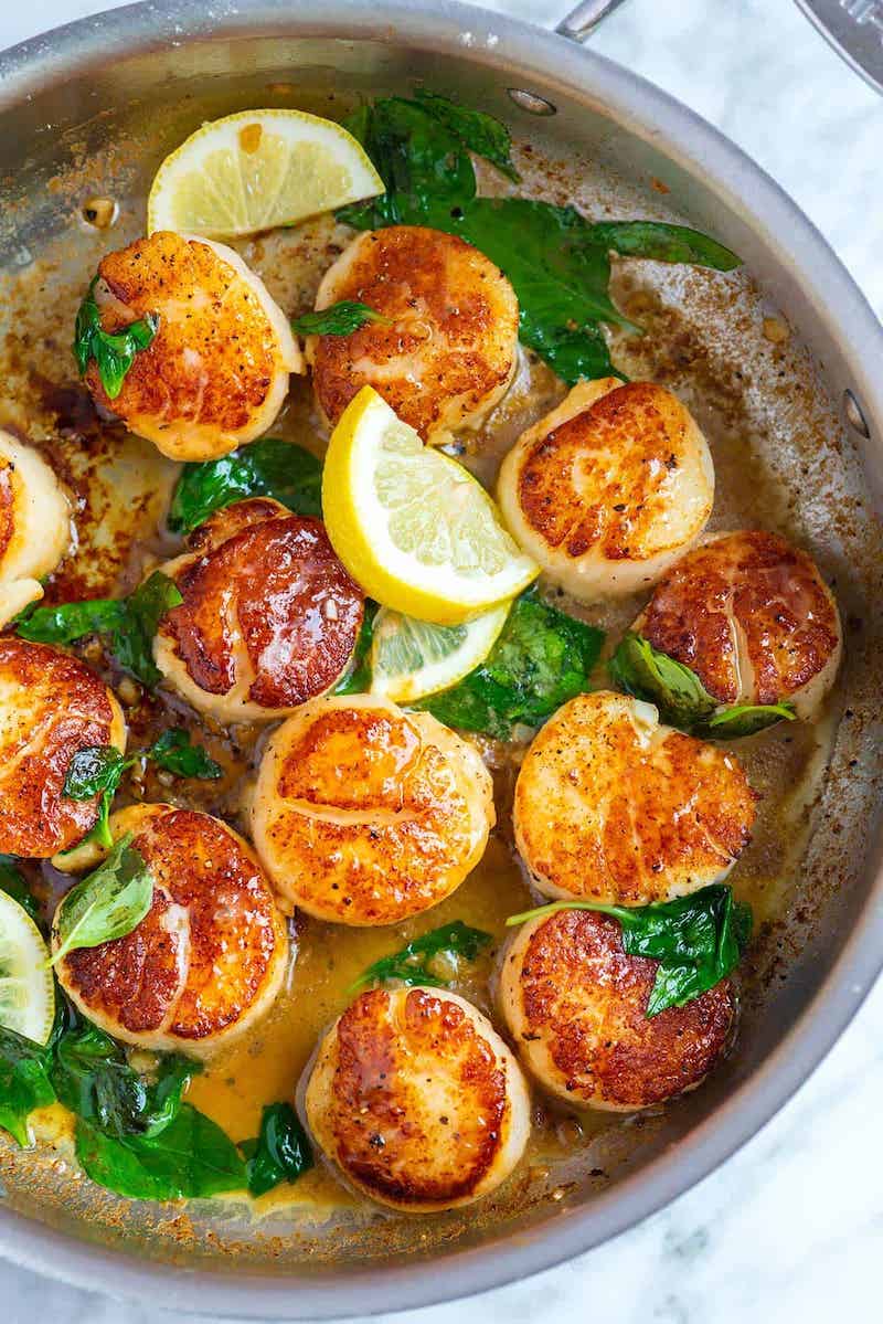 Romantic recipes for Valentine's Day dinner in: Garlic & Basil seared scallops at Inspired Taste Romantic recipes for Valentine's Day dinner in: Garlic & Basil seared scallops at Inspired Taste