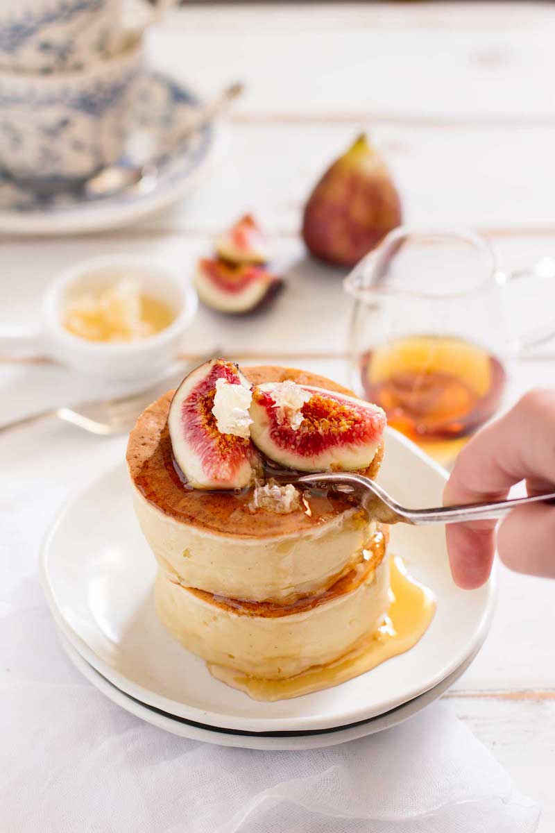 Japanese fluffy pancake recipes: Gluten-free pancakes at Chopstick Chronicles Japanese fluffy pancake recipes: Gluten-free pancakes at Chopstick Chronicles