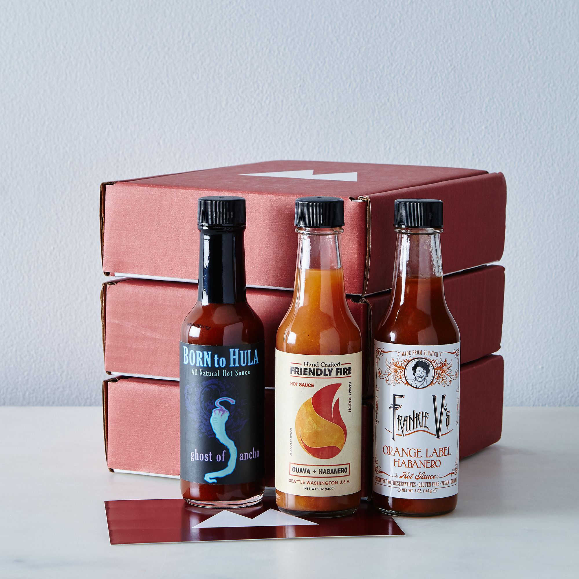 Gourmet gifts for Father's Day: Artisanal hot sauce subscription
