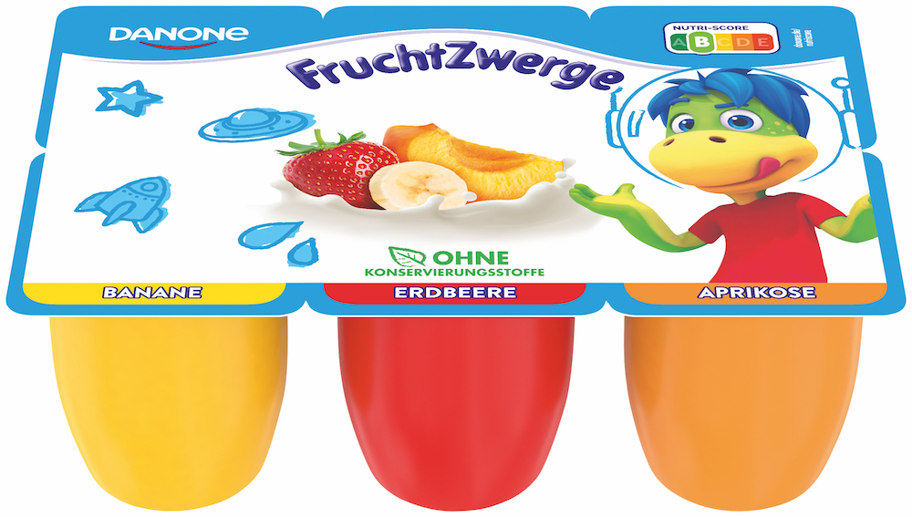 Educating kids with trips to foreign supermarkets: Read the Nutriscore on the German Danone packaging