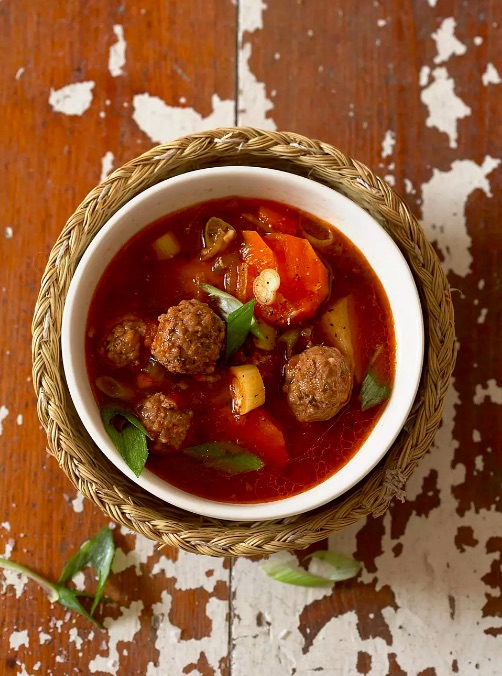 5-Ingredient Soups: Meatball Soup from The Spruce Eats