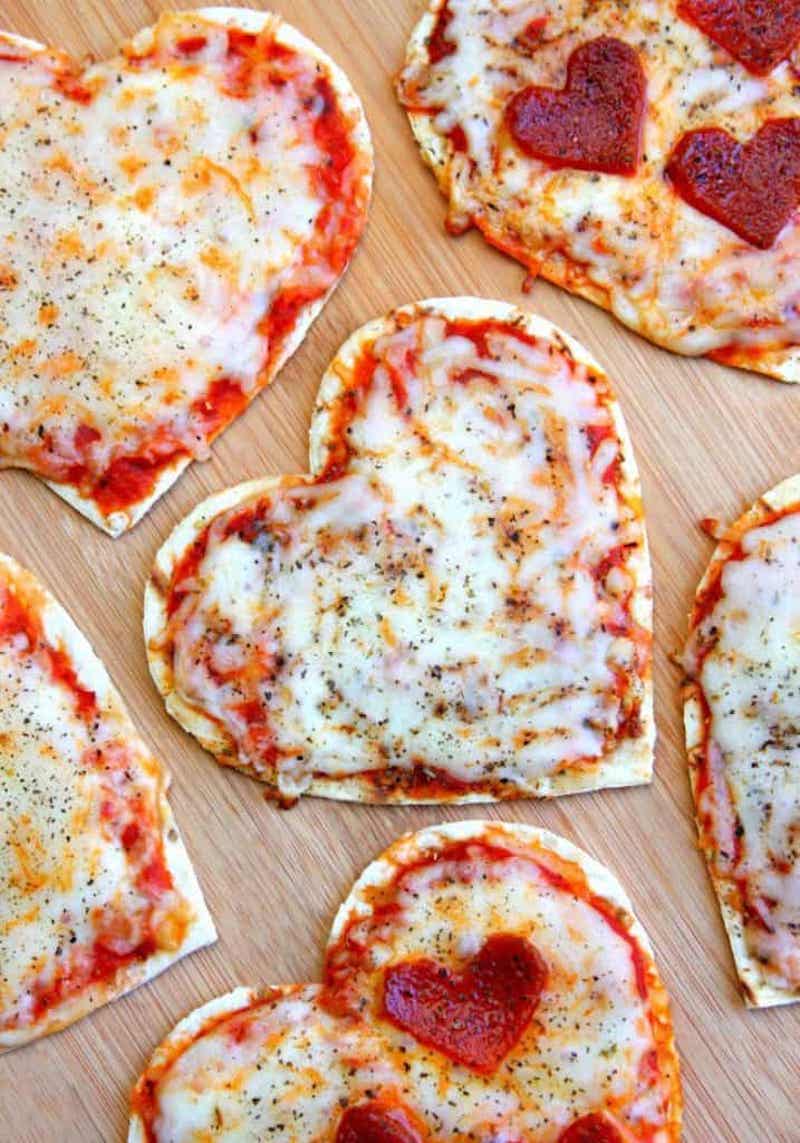 Weekly meal plan: Heart Pizzas at Happy Go Lucky