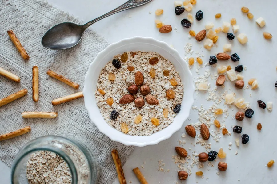 21 creative oatmeal toppings that you might not have thought about | Cool Mom Eats