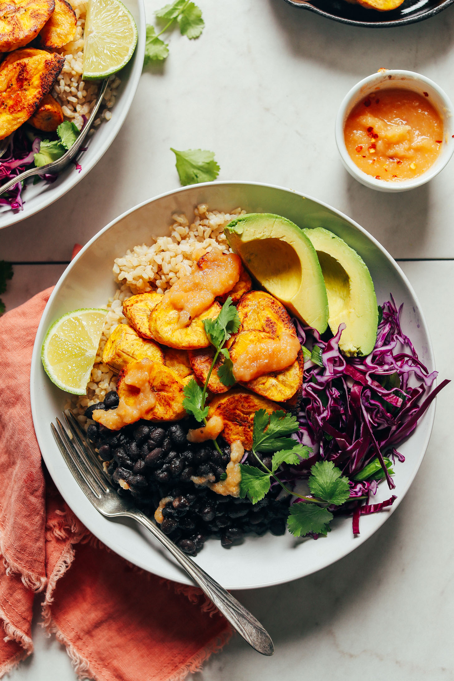 Awesome black bean recipes: Love the colors in these Roasted Plantain and Black Bean Bowls from Minimalist Baker!