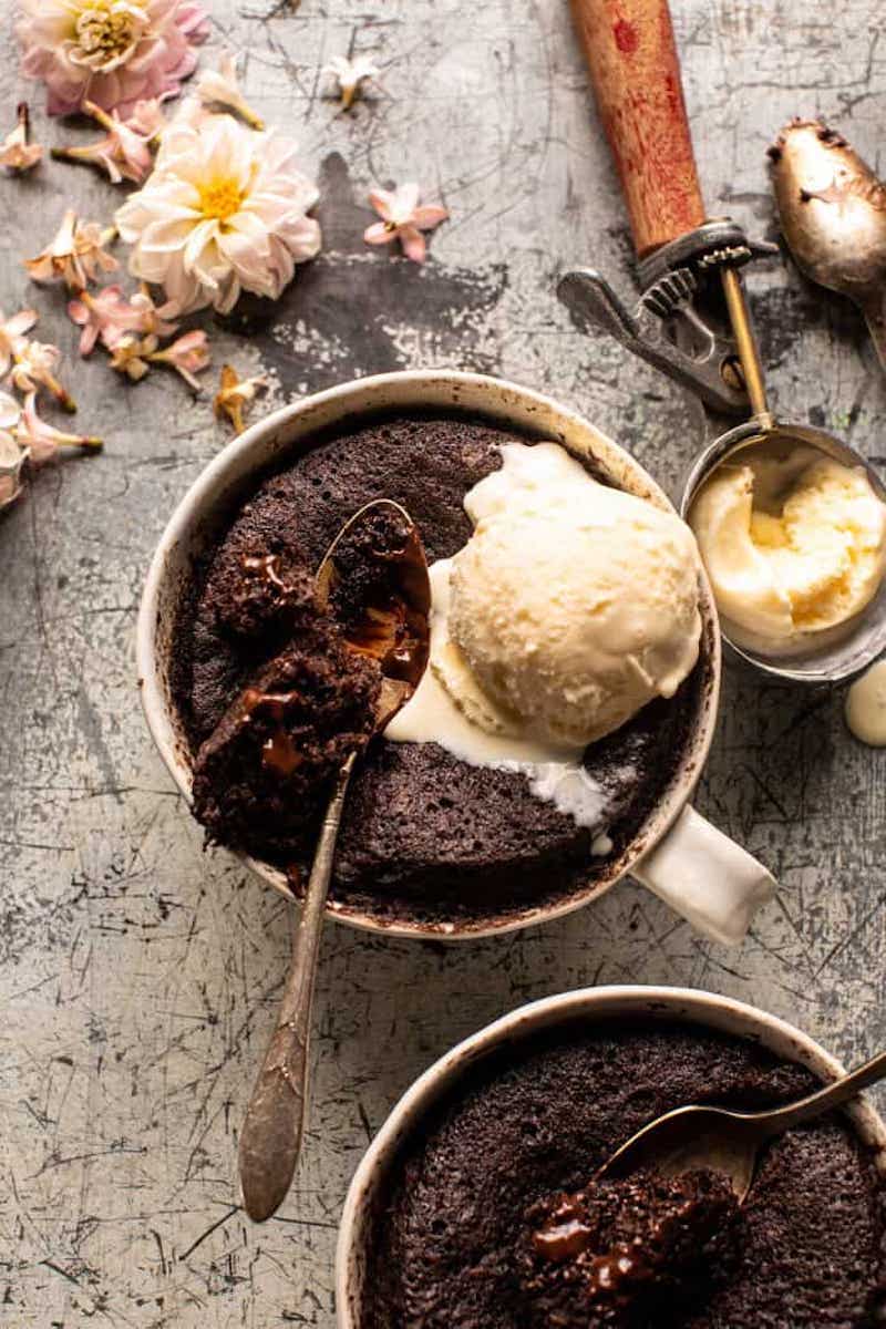 Easy mug cake recipes: Molten Lava mug cake at Halfbaked Harvest Easy mug cake recipes: Molten Lava mug cake at Halfbaked Harvest