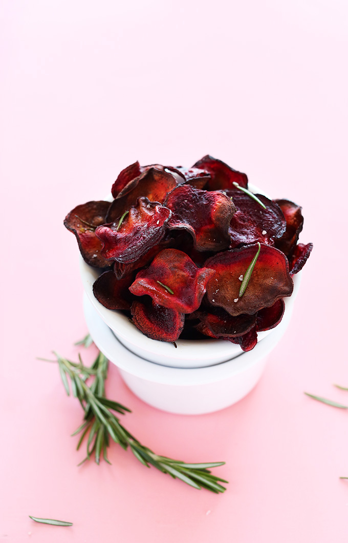 What to make with your July CSA box? Try these Rosemary Beet chips at Minimalist Baker What to make with your July CSA box? Try these Rosemary Beet chips at Minimalist Baker