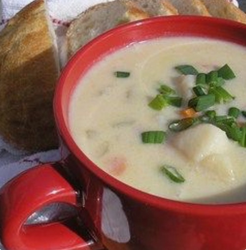 Delicious Ham and Potato Soup from All Recipes
