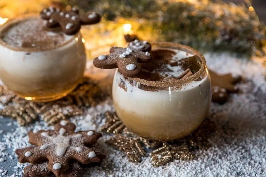 Say cheers for these holiday cocktails and mocktails that feature your favorite holiday flavors, from gingerbread to candy cane