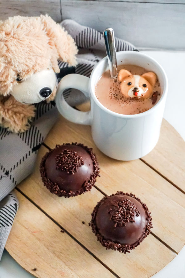 4 DIY hot chocolate bombs recipes | Corgi hot chocolate bombs from Soap Deli News 4 DIY hot chocolate bombs recipes | Corgi hot chocolate bombs from Soap Deli News