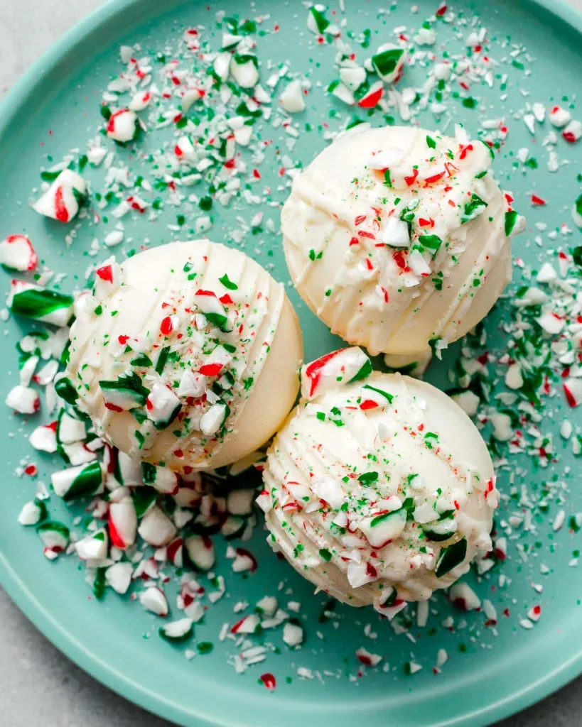 4 DIY hot chocolate bombs recipes | TikTok hot chocolate bombs recipe via I Am A Food Blog