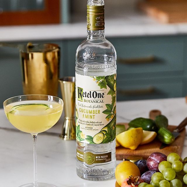 Easy champagne cocktails: Ketel One Botanicals 75 made with cucumber mint botanicals vodka and champagne 