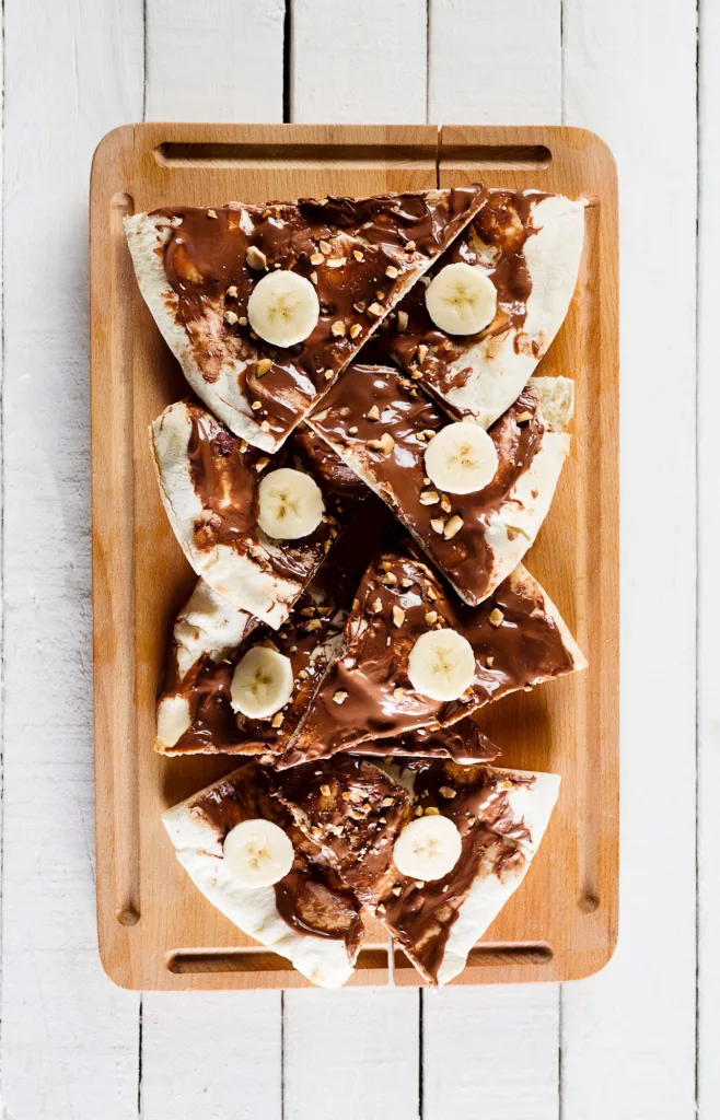 Dessert pizza: How to make, serve, and wow everyone at the table!