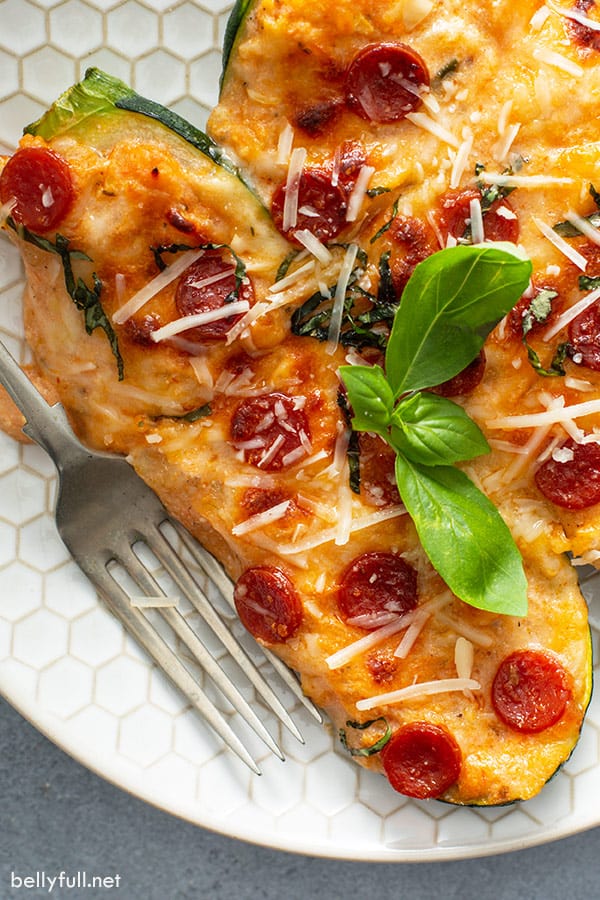 Meal Plan Ideas featuring zucchini! Pizza-Stuffed-Zucchini-Boats-from-BellyFull