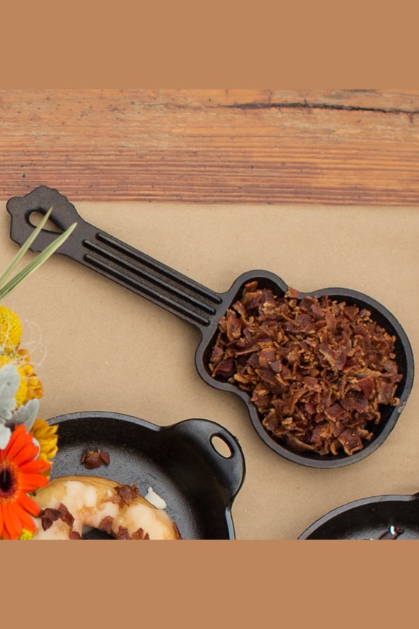 Lodge's guitar-shaped mini-skillet is a rockin' kitchen gift under $25