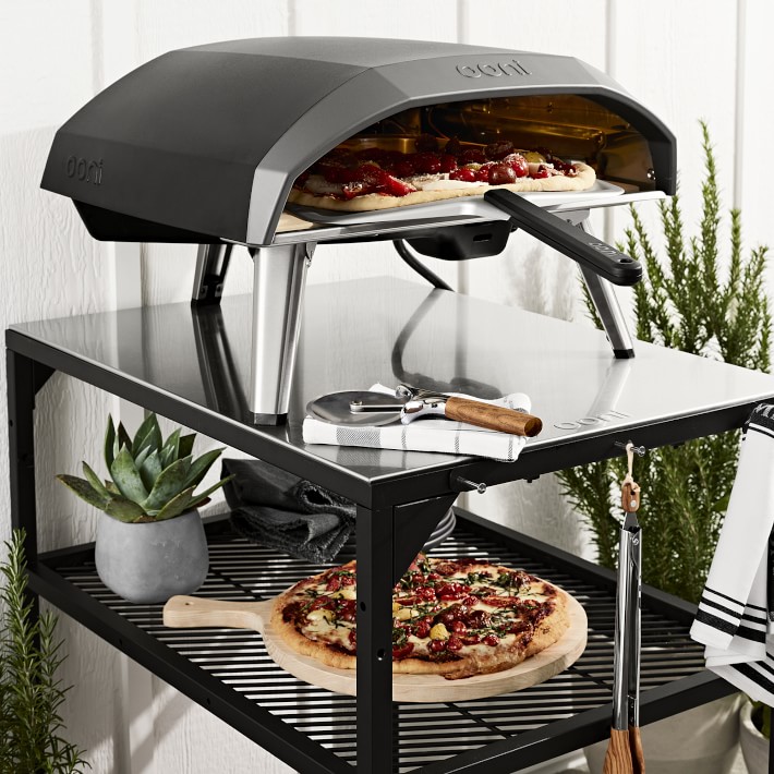 Mother's Day kitchen gifts: Ooni Koda 16 Pizza Oven Mother's Day kitchen gifts: Ooni Koda 16 Pizza Oven