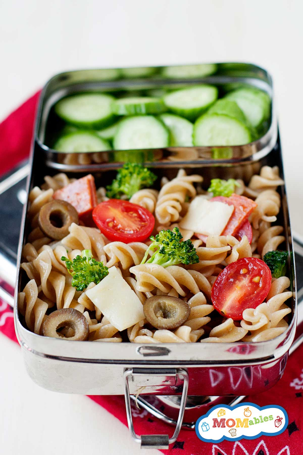 Pizza Pasta Salad from Momables