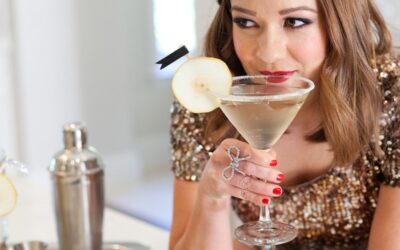 The best New Year’s Eve cocktails and mocktails for toasting the new year. Because we’re so ready for the new year.