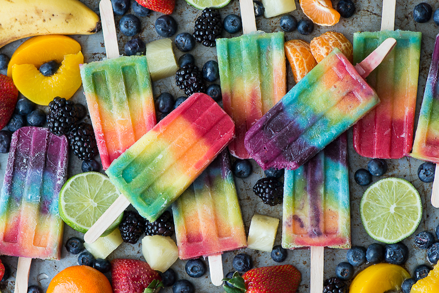 Huge roundup of no-bake desserts: Rainbow Popsicles at The First Year