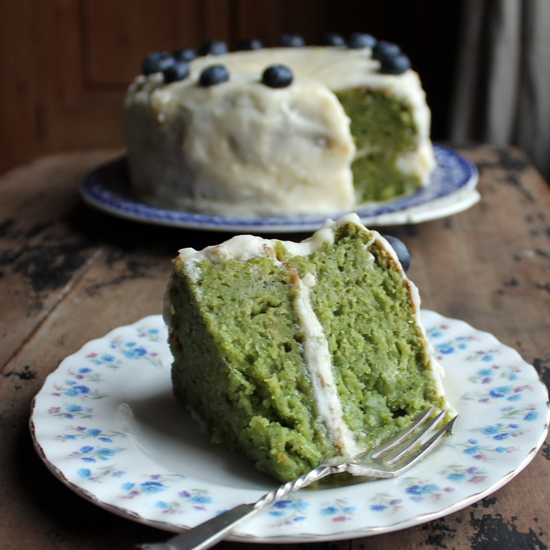 Dessert recipes with vegetables: Kale and Apple Cake with Apple Frosting | Veggie Desserts