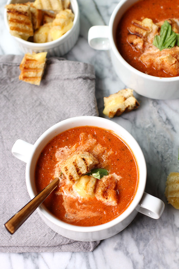 One of our favorite ways to enjoy grilled cheese for dinner: Tomato Soup with Grilled Cheese Croutons | Sue Bee Homemaker