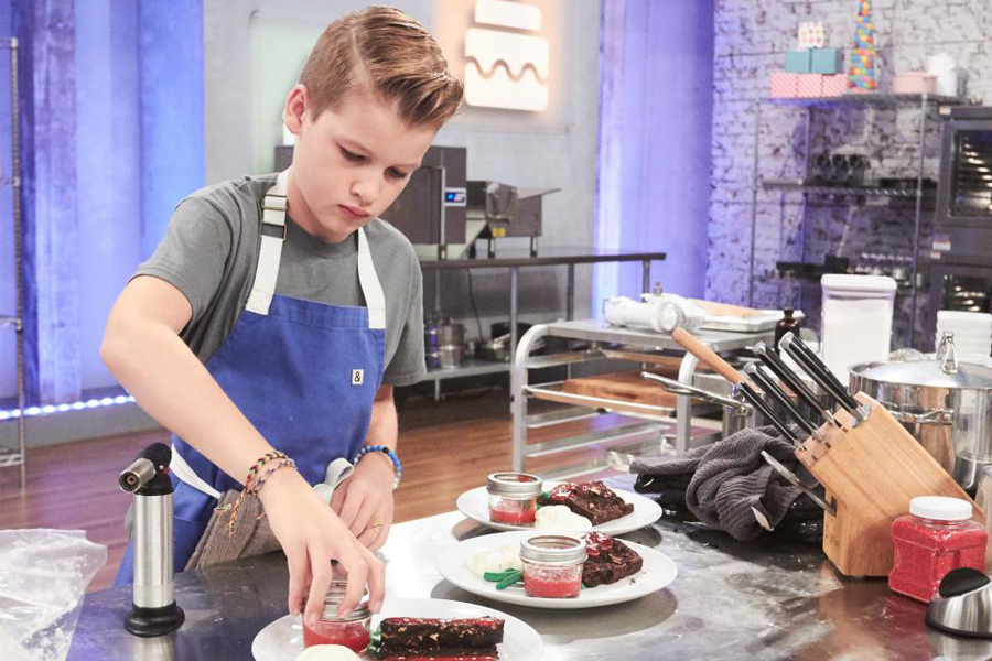 7 great food TV shows for kids on Netflix, Hulu, and the Food Network.