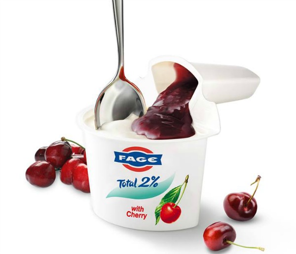 Fage Total Greek Yogurt Split Cups are great high protein snack you can buy at the store -- and the separate filling means that you can control the amount of sugar that goes in too! | Cool Mom Eats 