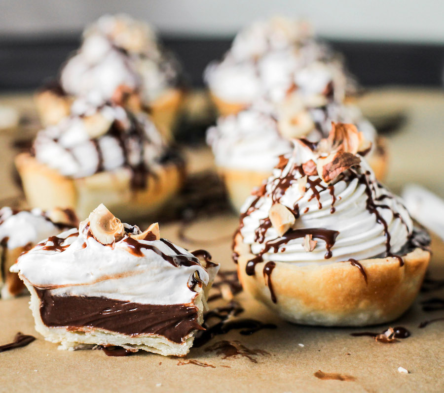 Clean holiday dessert recipes: Mini chocolate hazelnut pies at Desserts with Benefits