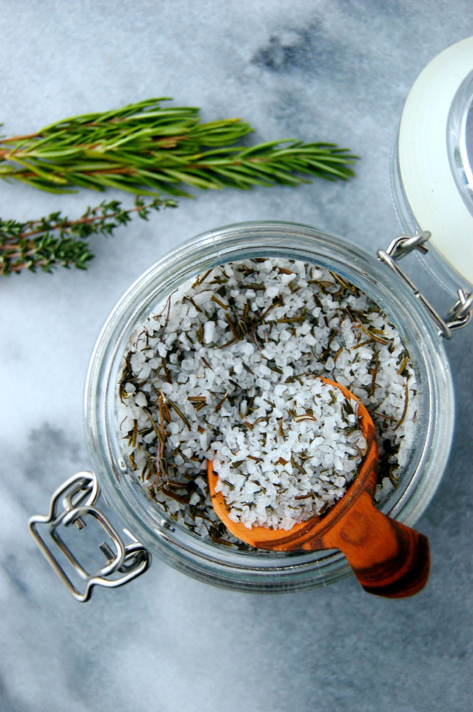 Our favorite homemade holiday food gifts: Garden Herb Salt | Uproot Kitchen