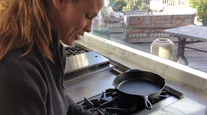 Jennifer Garner Pretend Cooking Show Episode 2 | Cool Mom Eats