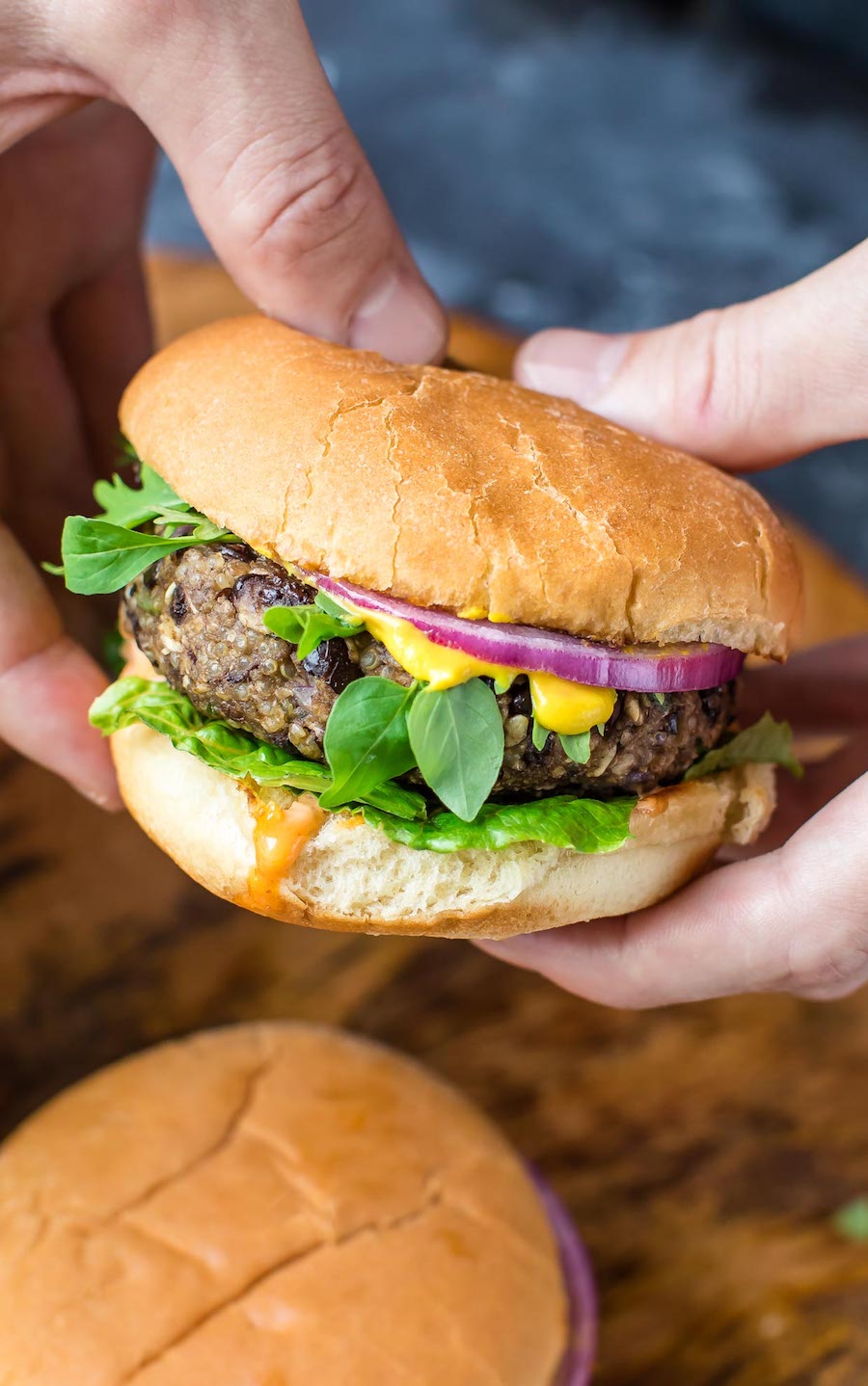 Eco-friendly burger recipes: Black Bean & Quinoa burger at Peas and Crayons