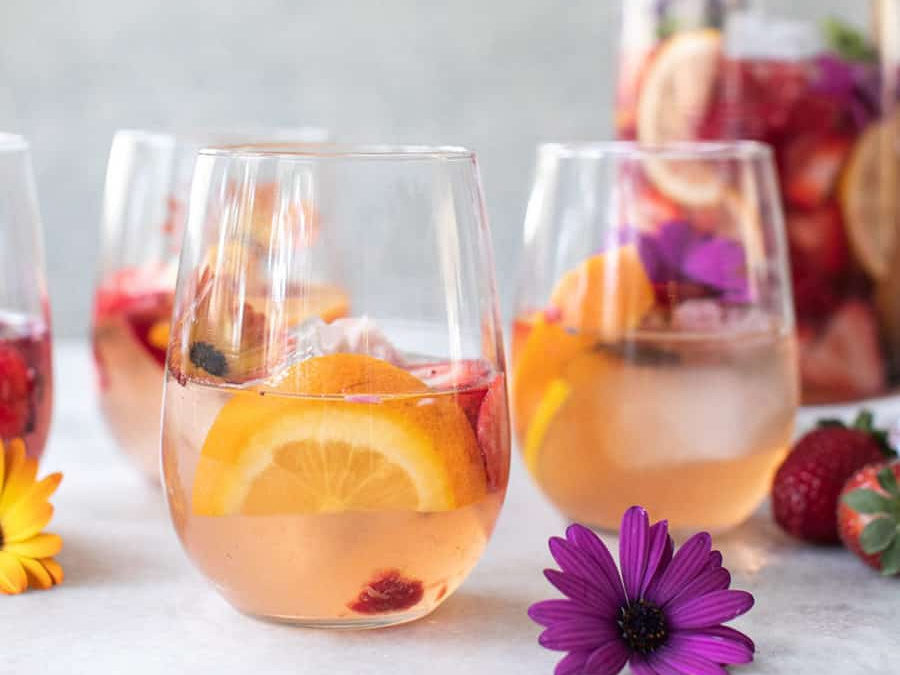 6 botanical cocktails that are as fun to look at as they are to drink
