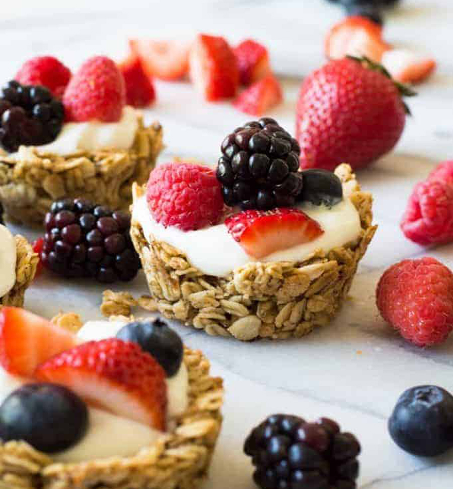 Make ahead Mother's Day brunch recipes: Fruit and Yogurt Granola Cups at House of Yumm