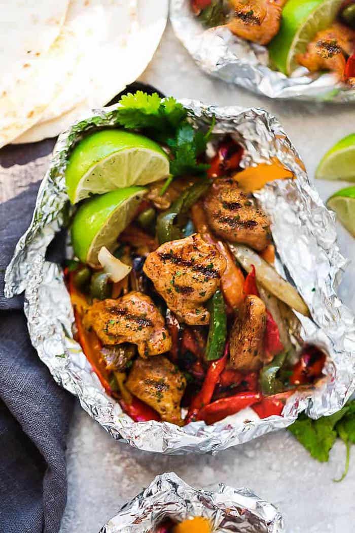 Simple camping recipes: Chicken Fajita foil packs at Life Made Sweeter