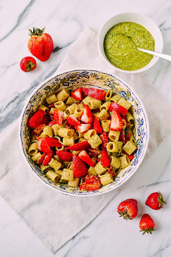 Creative Summer Pasta Salads: Basil Mint Pesto Pasta Salad with Tomatoes and Strawberries by The Woks of Life