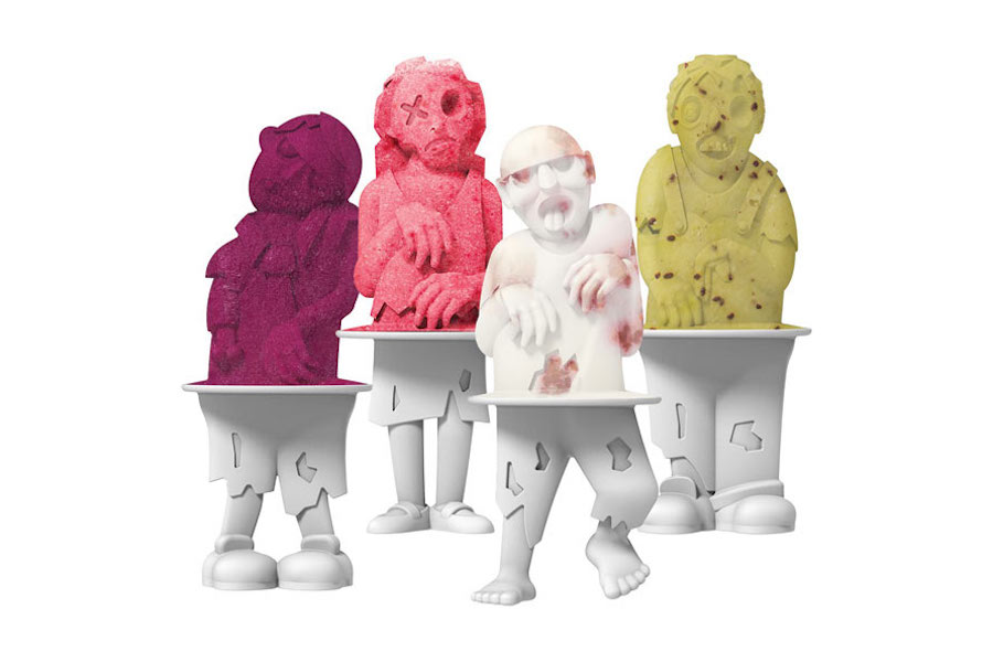 Can you win at ice pops? With these zombie ice pop molds, we’ll go with yes.