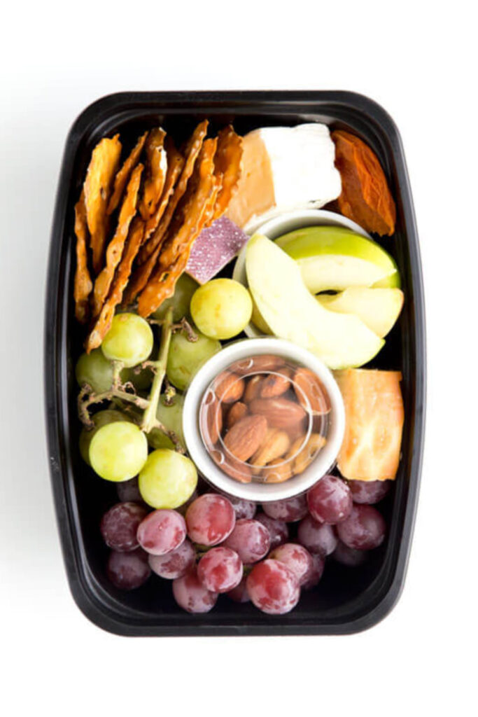 Creative Non-Sandwich School Lunch Ideas: Cheese Tray inspiration via EazyPeazy Meals