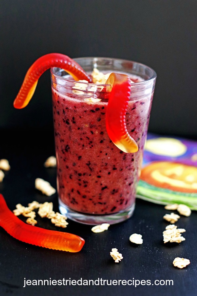 Fun Halloween breakfast ideas for kids: Purple People Eater smoothie at Jeannie's Tried and True Recipes