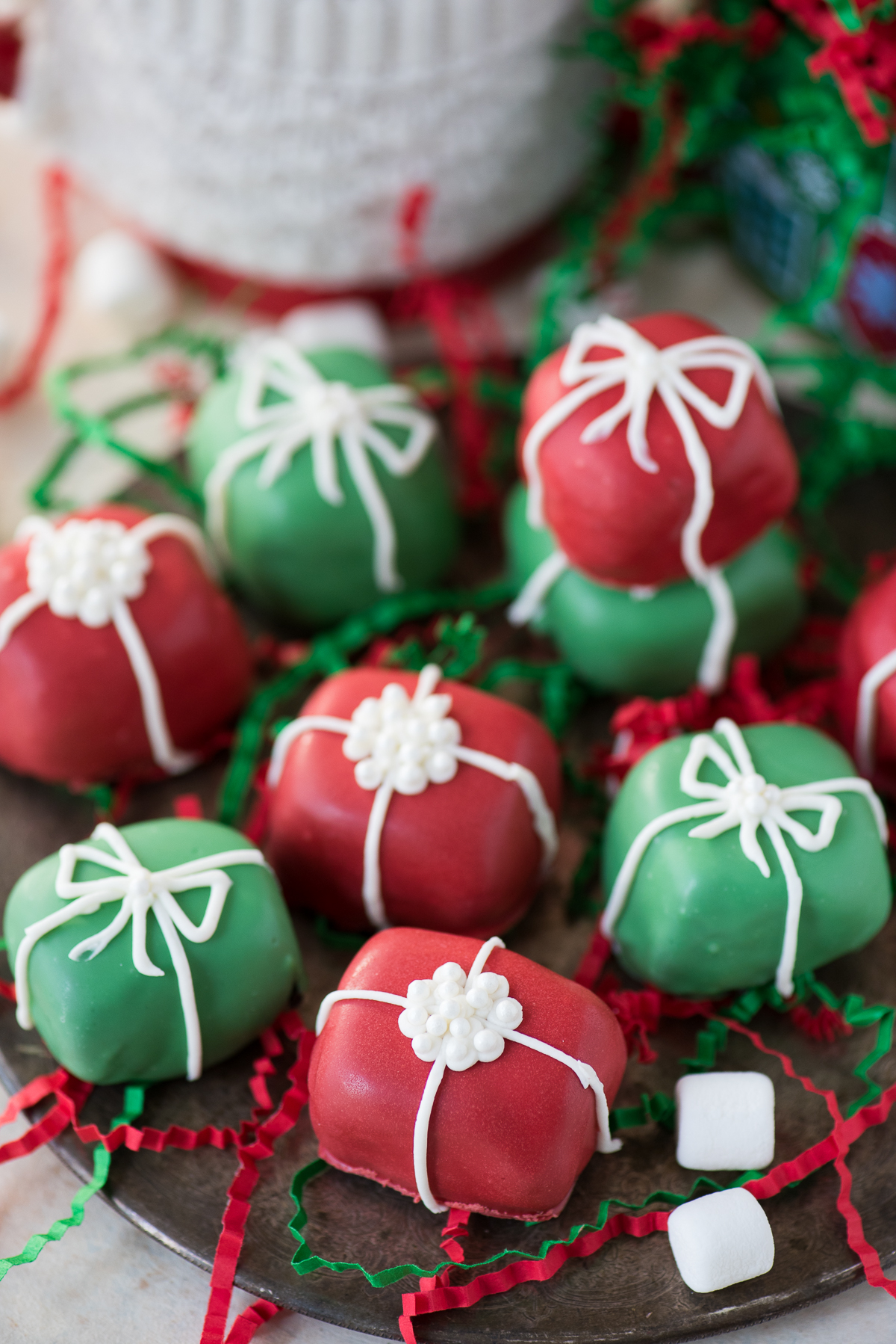 Holiday cookie balls to make with the kids: Christmas present cookie balls at The First Year