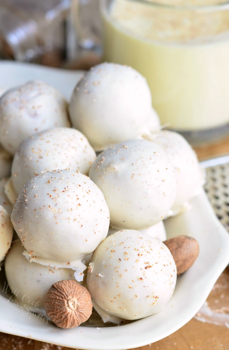 Holiday cookie balls to make with the kids: Eggnog cookie balls from Will Cook for Smiles