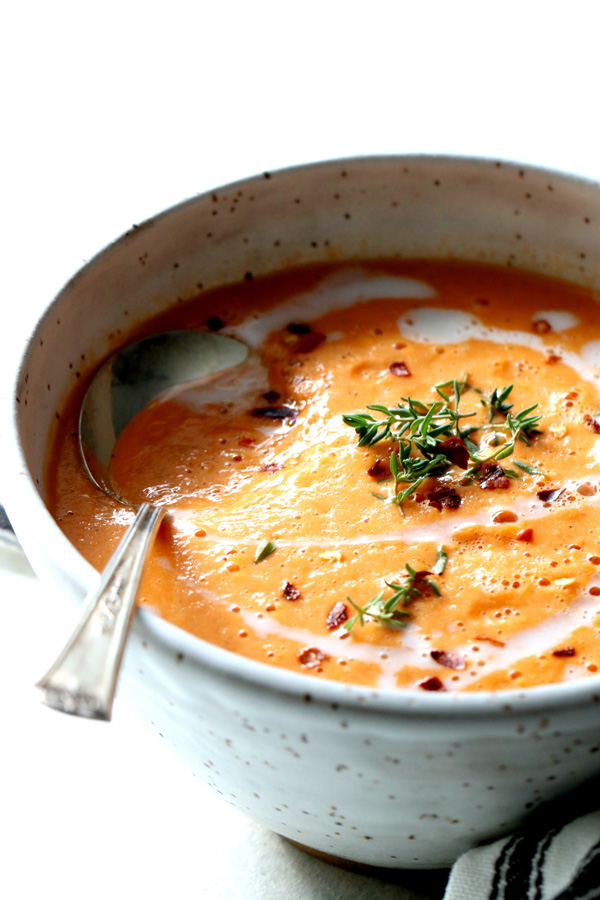 Healthy Soup: Creamy tomato soup from The Toasted Pine Nut