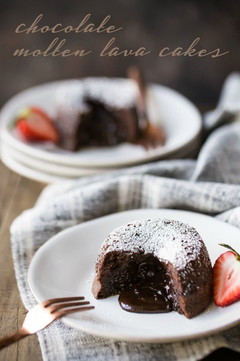Romantic recipes for Valentine's Day dinner in: Chocolate Molten Lava Cakes at Baking a Moment