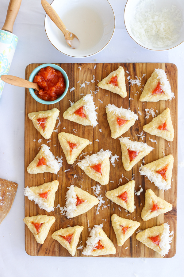 Macaroon variations for Passover: These papaya coconut hamataschen are like a hamantaschen-macaroon hybrid with tropical vibes, from What Jew Wanna Eat