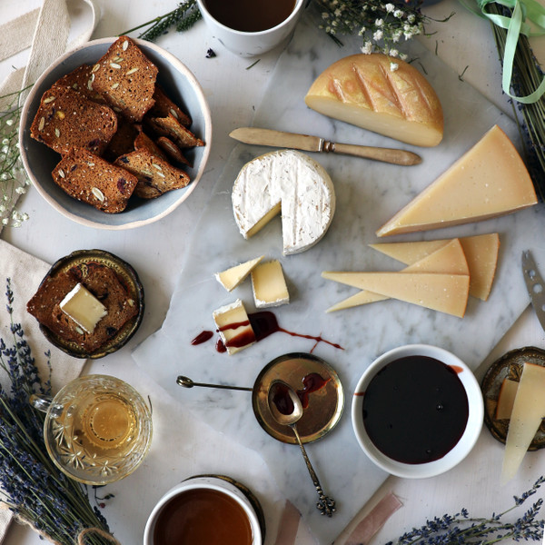 Mother's Day food gifts: Murray's Mother's Day Cheese Gift Box is entirely filled with foods from women-run purveyors