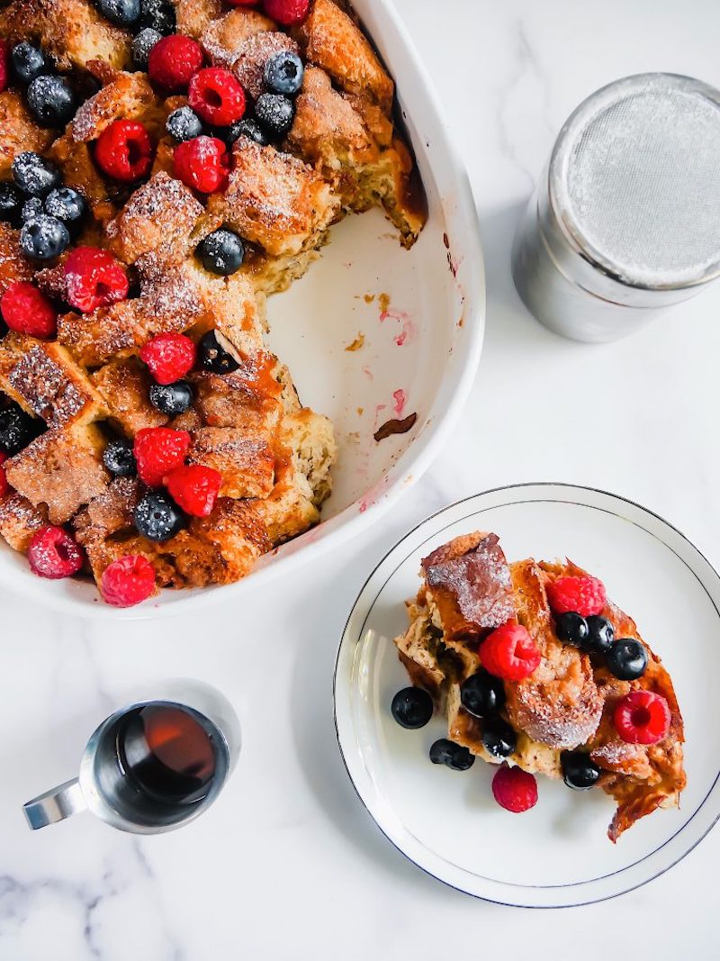 Weekly meal plan: Berry French Toast at Girl With an Iron Cast