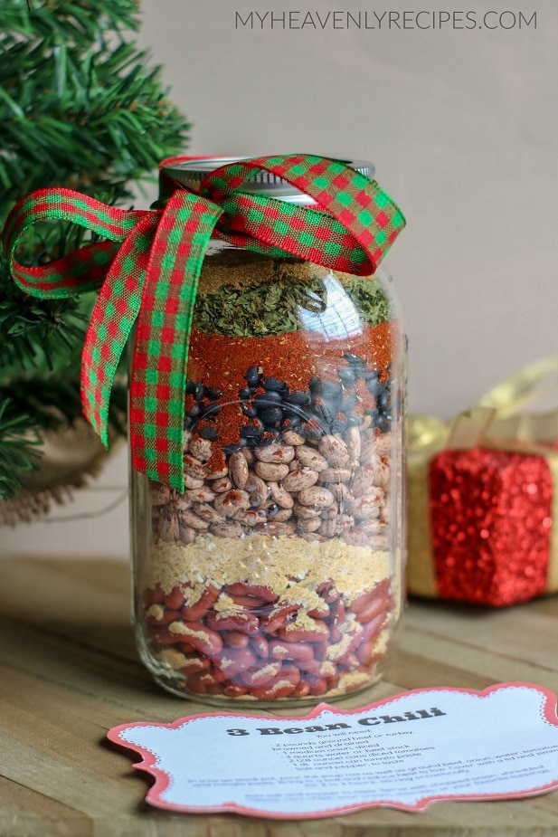 Three-bean chili mason jar gift by My Heavenly Recipes