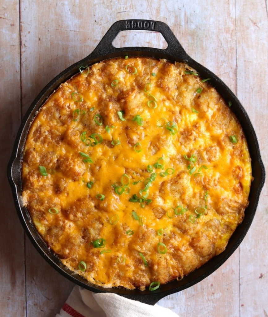 Denver_Omelet_Tater_Tot_Casserole_from_TheHungryHutch