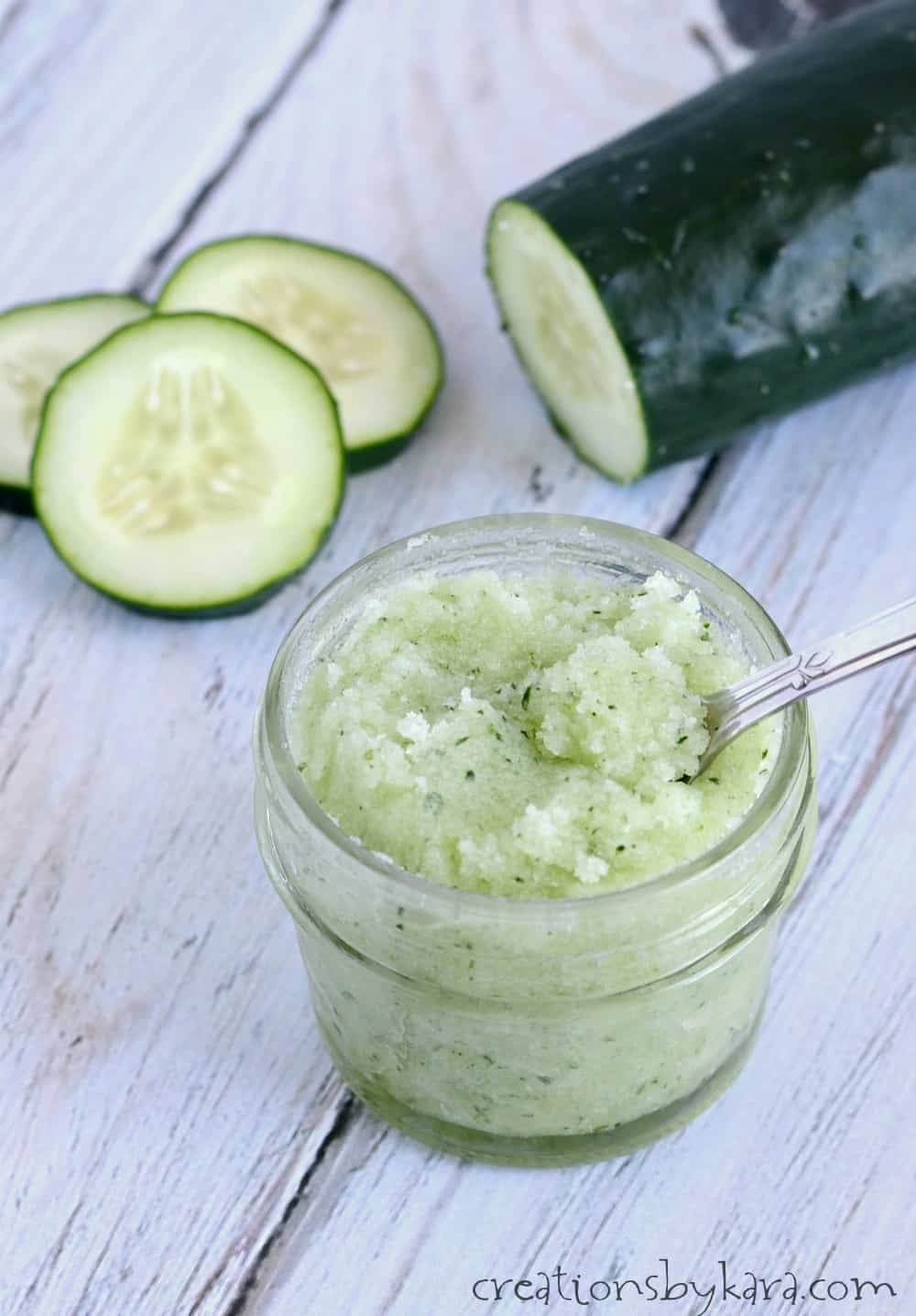Use extra mint from your garden to make this cucumber and mint sugar scrub at Creations by Kara