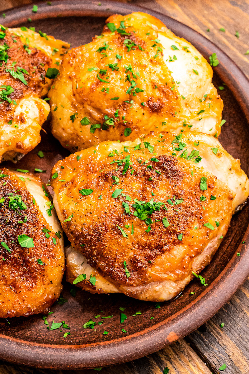 Weekly meal plan: Air Fryer chicken thighs at Julie's Eats and Treats