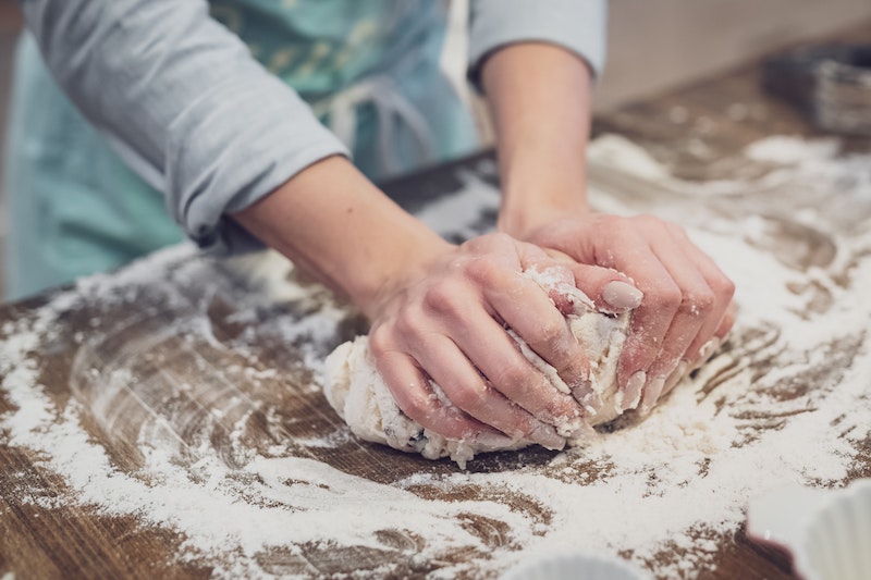 Gifts for Great British Baking Show fans: Private baking lessons from a local chef.